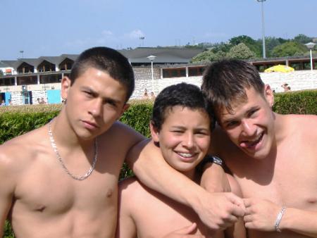 julio,yacine,jonathan